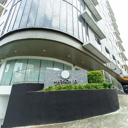 Madison 101 Hotel + Tower Quezon City Bagian luar foto