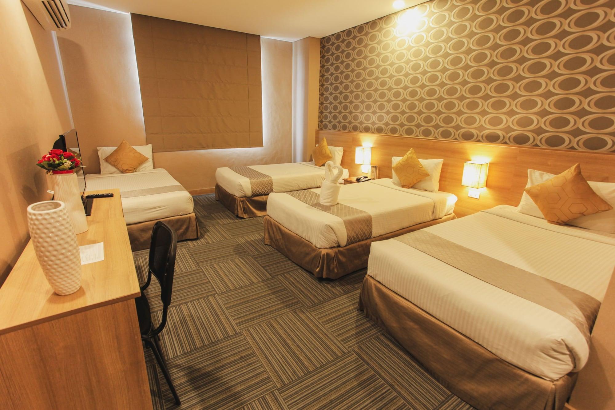 Madison 101 Hotel + Tower Quezon City Bagian luar foto