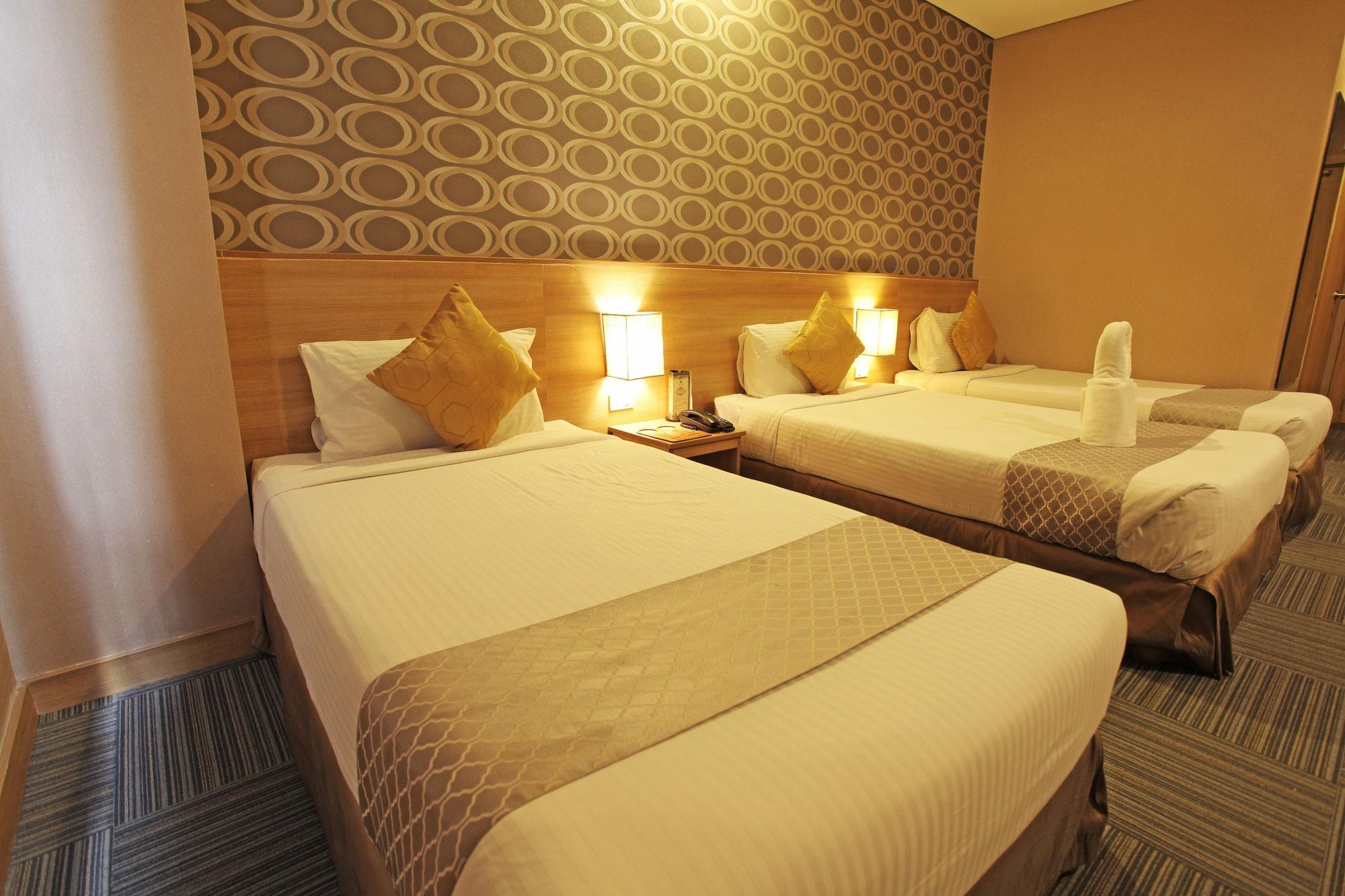 Madison 101 Hotel + Tower Quezon City Bagian luar foto