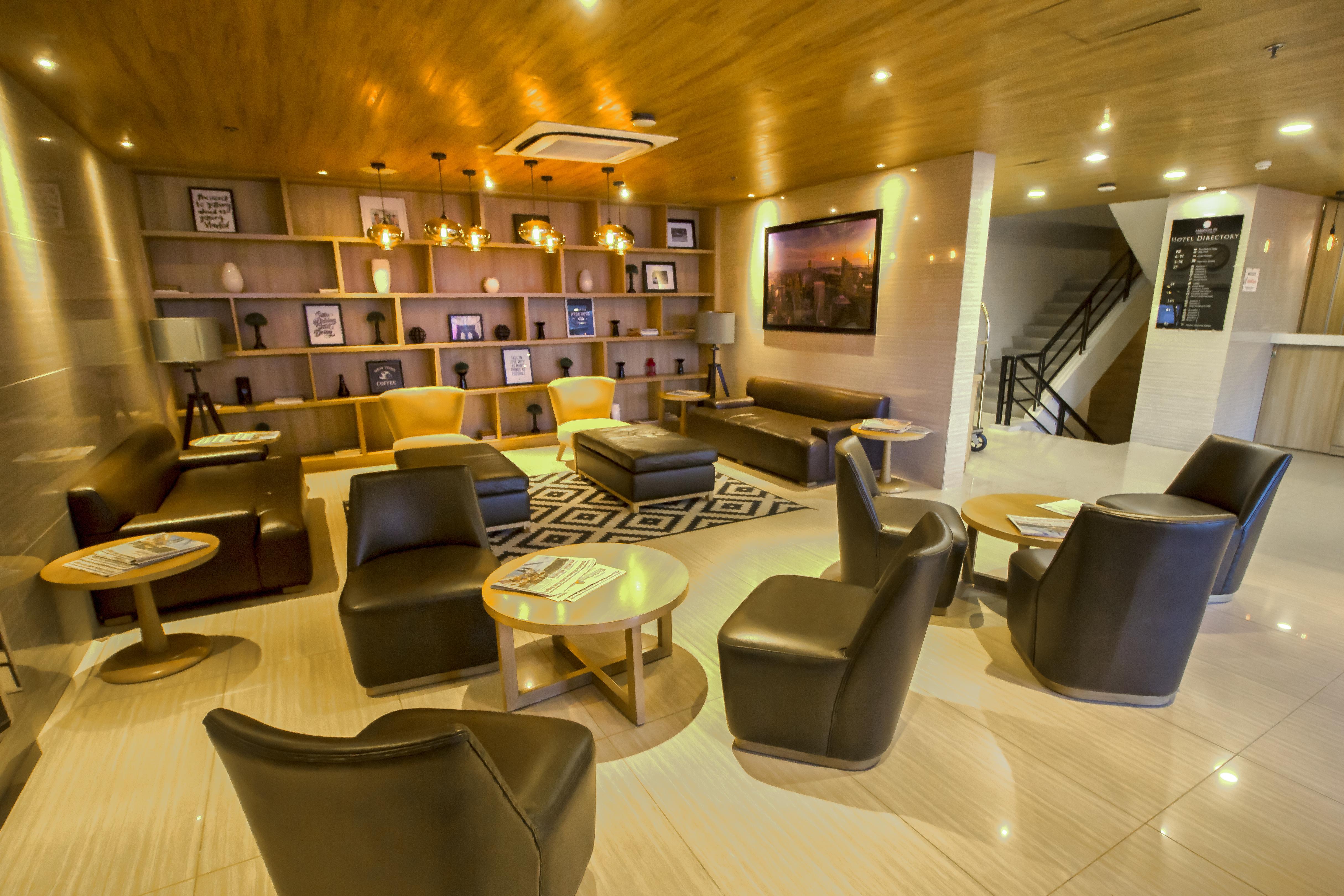 Madison 101 Hotel + Tower Quezon City Bagian luar foto