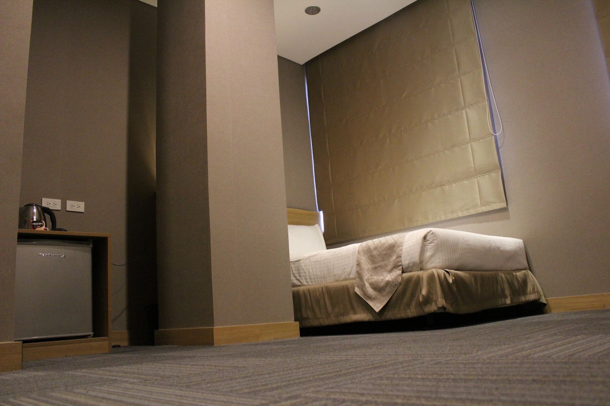 Madison 101 Hotel + Tower Quezon City Bagian luar foto